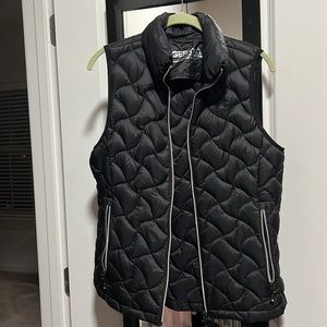 Black size small Gerry down vest